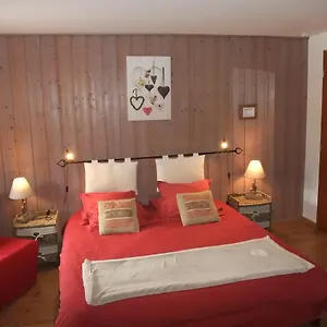 Le Domaine Du Grand Cellier D'hôtes En Savoie Couette-café
